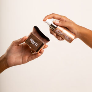 Combo Glow Kit - Bronzê Iluminador + Pincel multifuncional